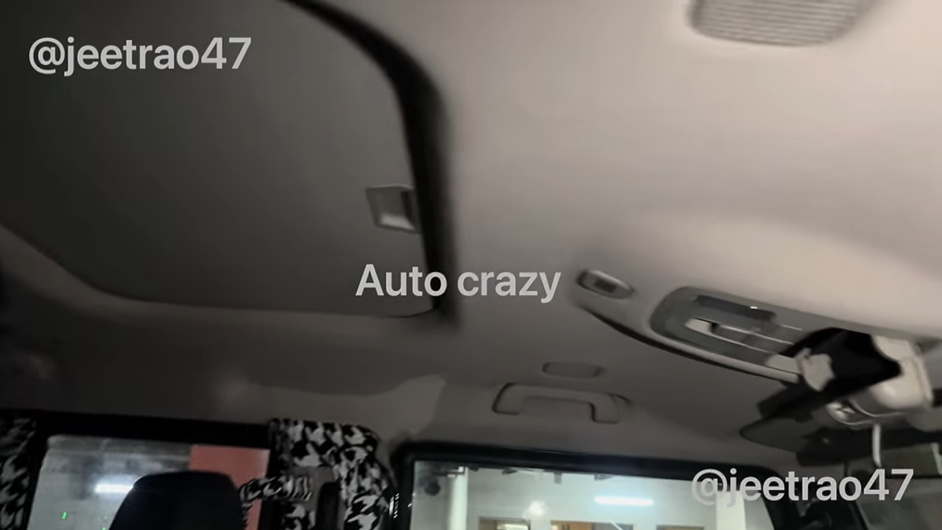 Interior and Features