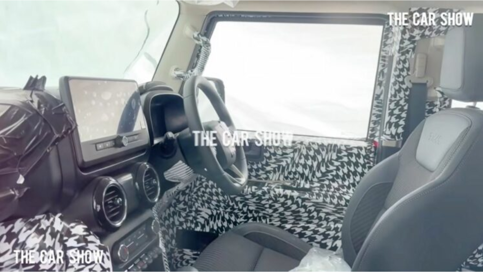Thar 5 Door .png