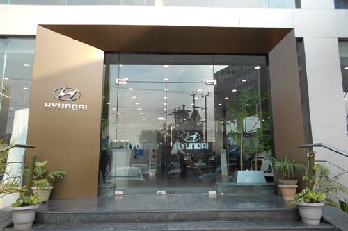 Dream Hyundai Exterior Image