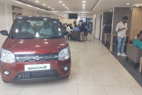 Maruti Showroom Interior Image Maruti Showroom Interior Image