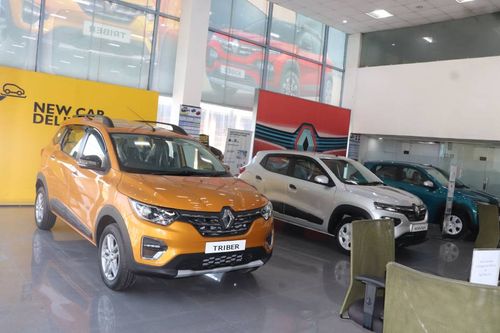Renault Ghaziabad interior Image Renault Ghaziabad interior Image