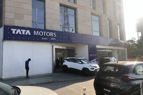 Tata Showroom Gurgaon Exterior Image Tata Showroom Gurgaon Exterior Image