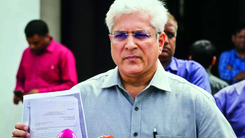 दिल्ली परिवहन मंत्री ने आरसी में देरी पर कार डीलरों के खिलाफ सख्त कार्रवाई का आदेश दिया