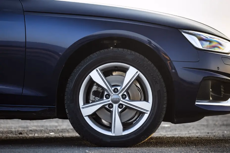 Audi A4 Wheel