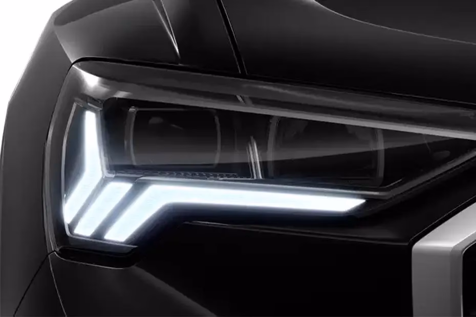 Audi Q3-Sportback headlight
