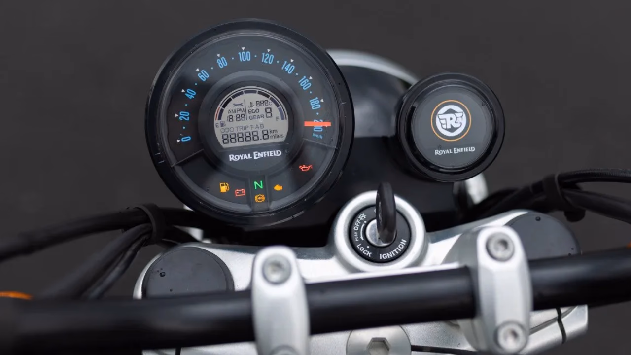 Super Meteor 650 Console Super Meteor 650 Console