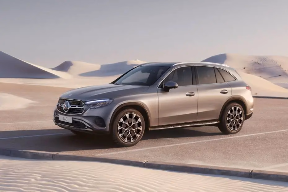 Mercedes-Benz GLC Left Front Mercedes-Benz GLC Left Front