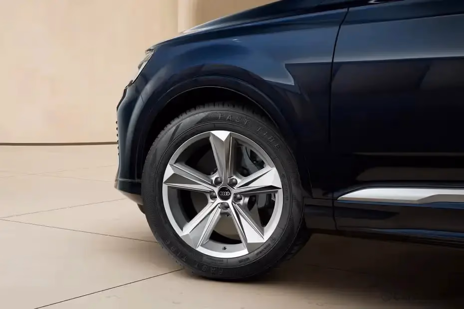Audi Q7 Front Wheel