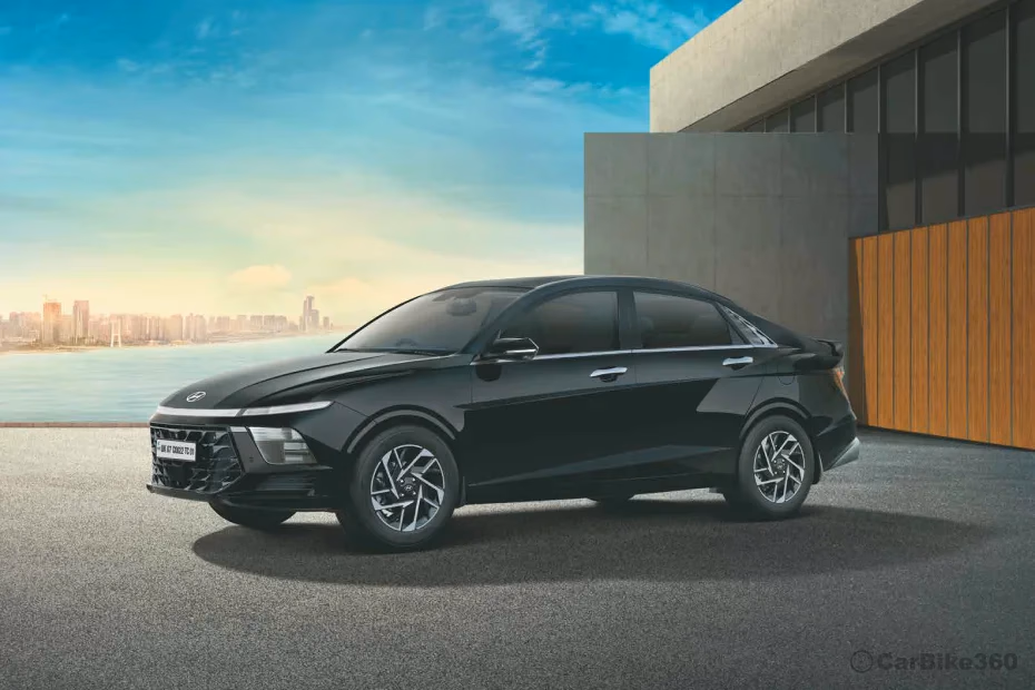 Hyundai Verna Rear Right Three Quarter View Hyundai Verna Rear Right Three Quarter View