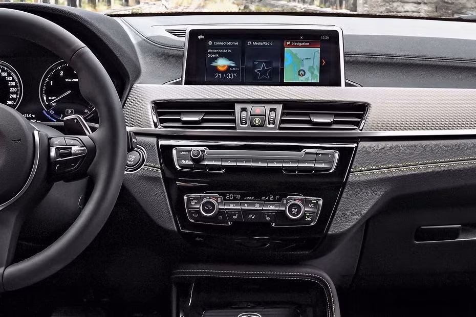 BMW X2 Center Console BMW X2 Center Console