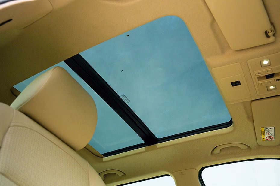 Skoda Kushaq Panoramic Sunroof