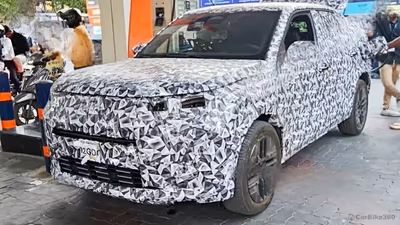 Fiat F2X Fastback SUV India Spotted