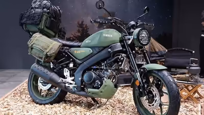 Yamaha XSR155 Custom Beams Edition