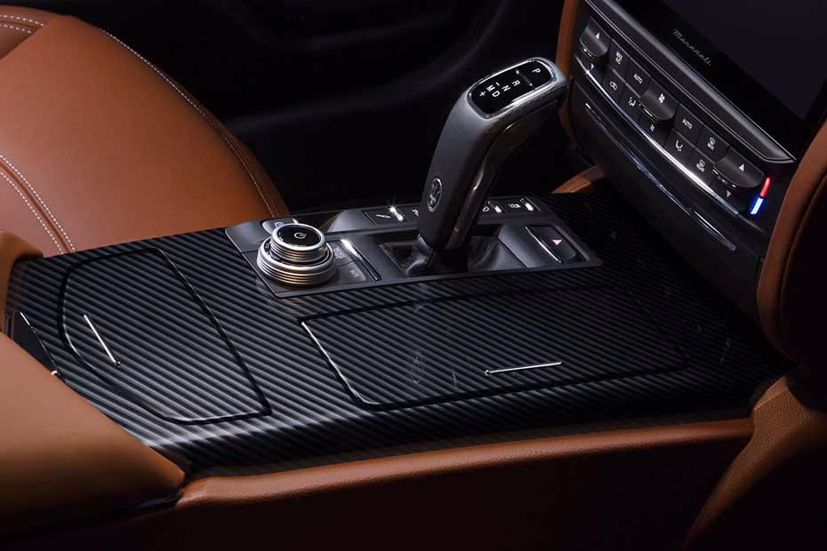 Maserati Quattroporte gear shifter Maserati Quattroporte gear shifter