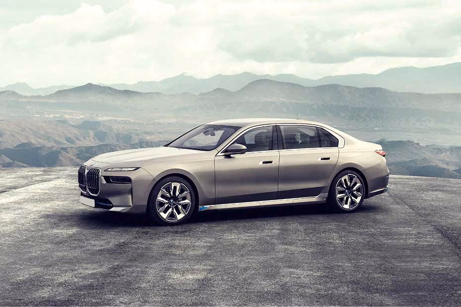 BMW i7 Left Side View BMW i7 Left Side View