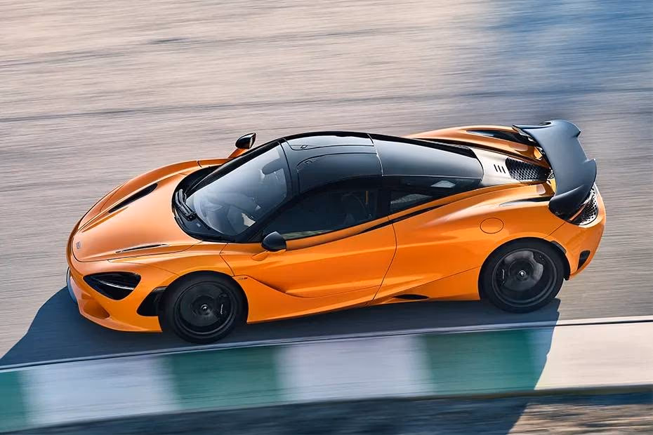 Mclaren 750S Left Right Three Quarter Mclaren 750S Left Right Three Quarter