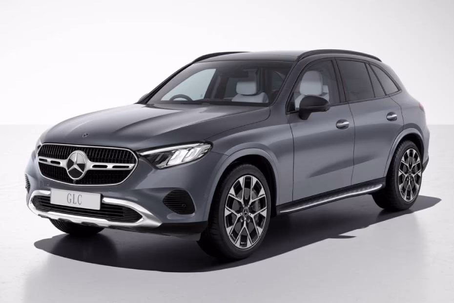 Mercedes-Benz GLC Left Front Three Quarter Mercedes-Benz GLC Left Front Three Quarter