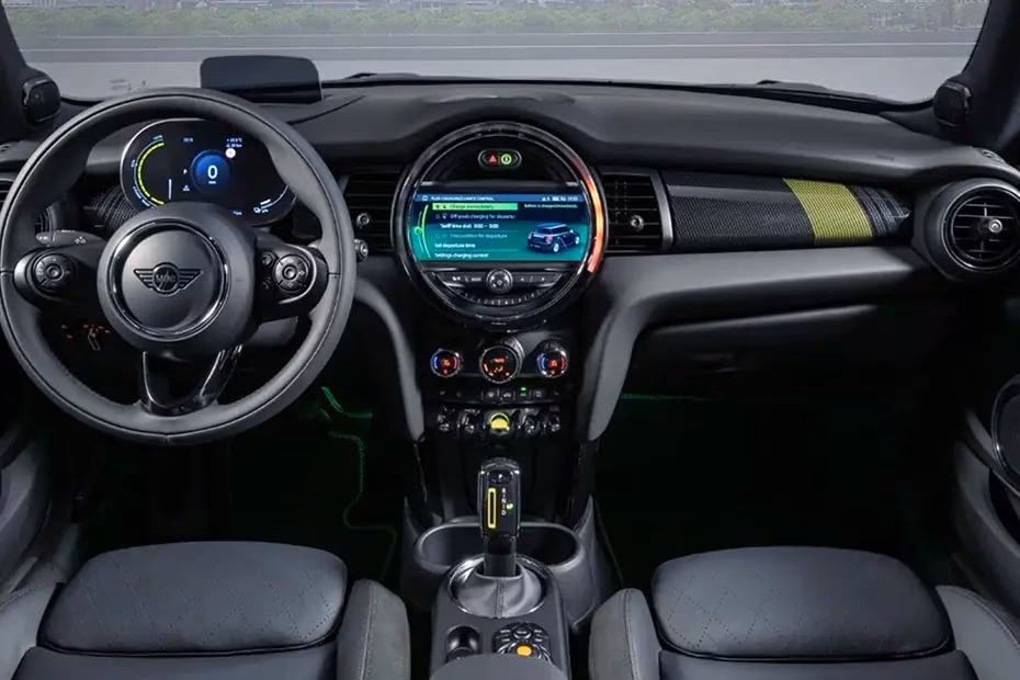 Mini Cooper SE dashboard Mini Cooper SE dashboard