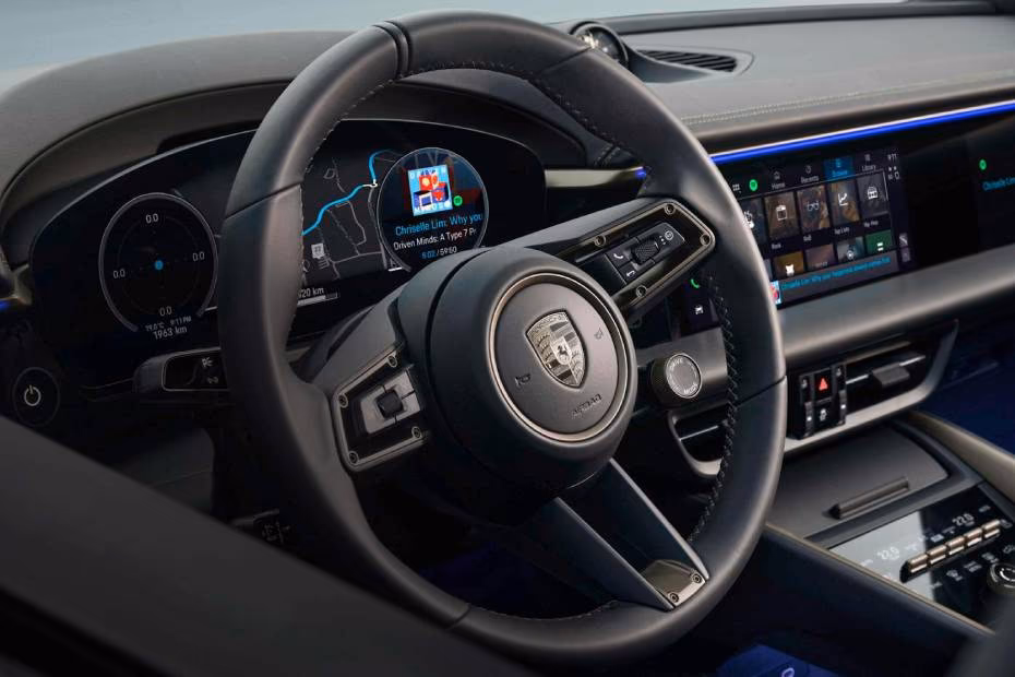 Porsche Macan EV Steering Wheel Porsche Macan EV Steering Wheel