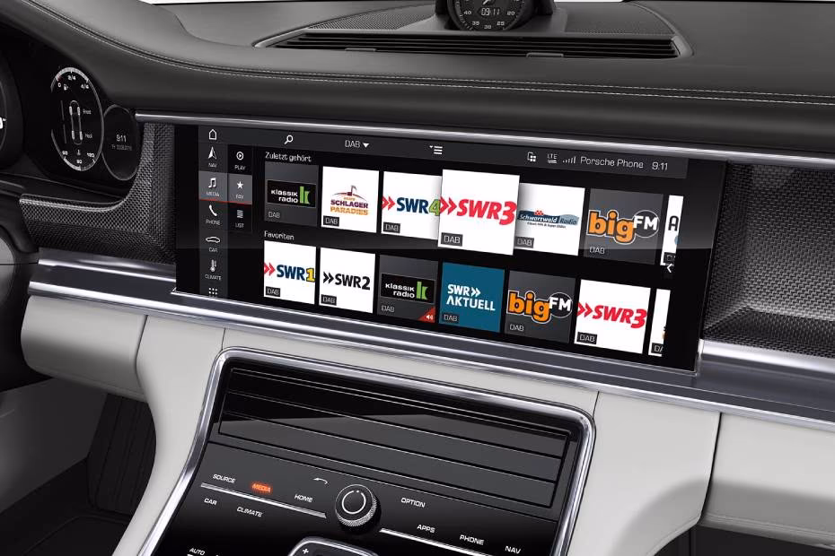 Porsche Panamera Music System Porsche Panamera Music System