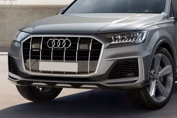Audi-Q7 Grille Audi-Q7 Grille