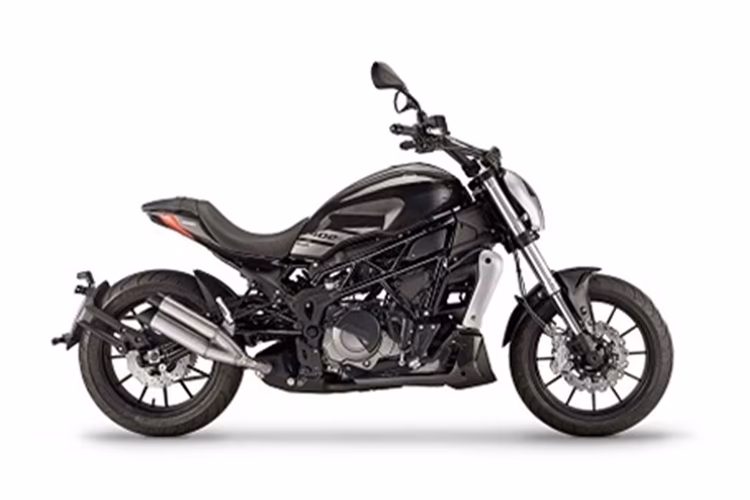 Benelli 402 S