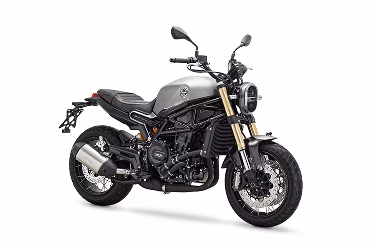 Benelli Leoncino 800