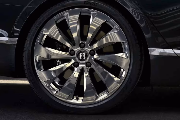 Bentley Flying Spur Wheel