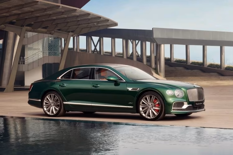 Bentley Flying Spur Left Front Three Quarter Bentley Flying Spur Left Front Three Quarter