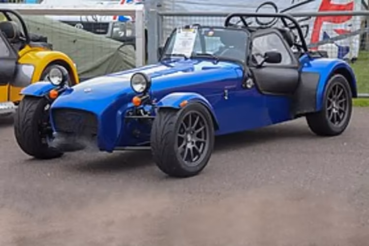 7 7