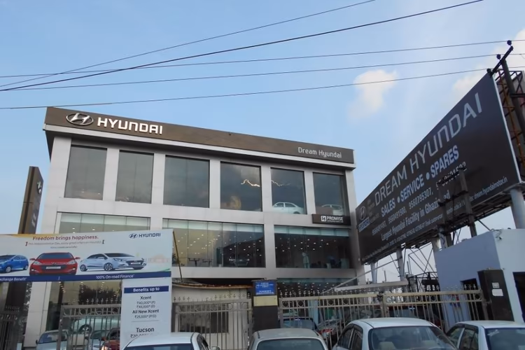 Dream Hyundai Exterior Image