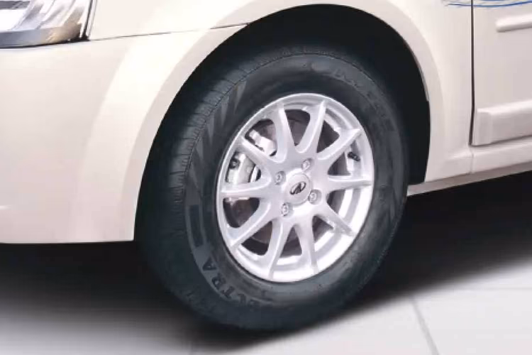 Mahindra E Verito Wheel Mahindra E Verito Wheel