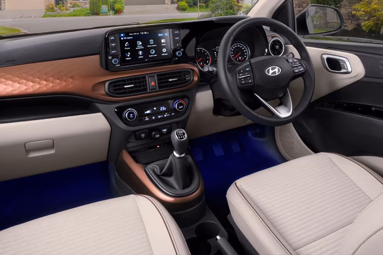 Hyundai_Aura_dashboard Hyundai_Aura_dashboard