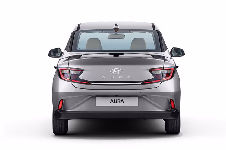 Hyundai_Aura_rear-view Hyundai_Aura_rear-view