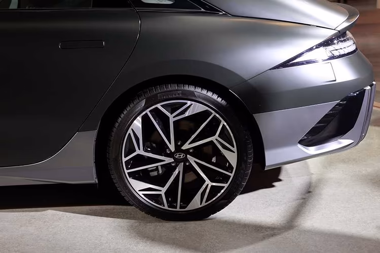 Hyundai Ioniq 6 Wheel Hyundai Ioniq 6 Wheel
