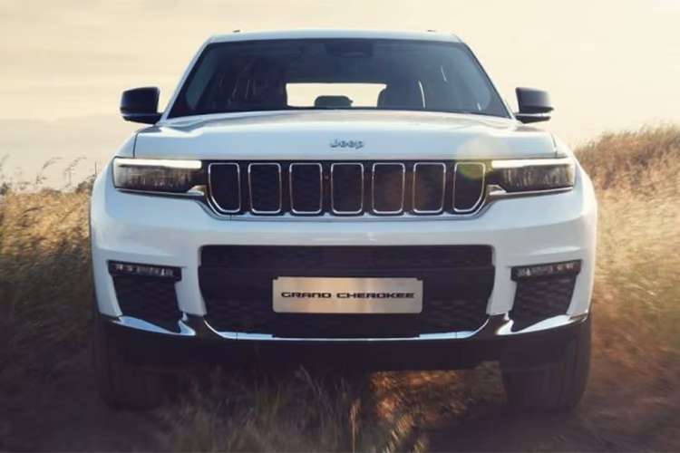 Jeep Grand Cherokee Front View Jeep Grand Cherokee Front View