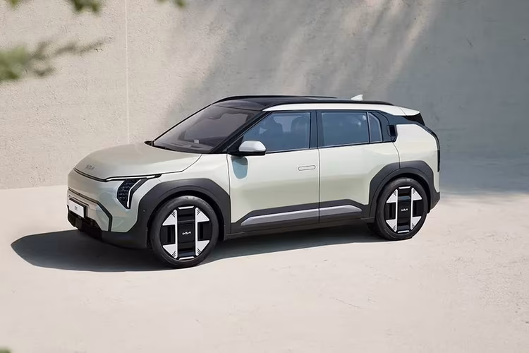 Kia EV3 Left Front Three Quarter Kia EV3 Left Front Three Quarter