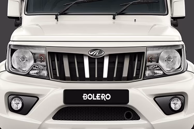 Mahindra-Bolero Front View Mahindra-Bolero Front View