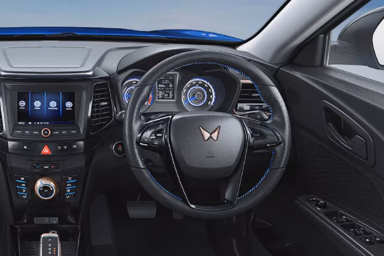 Mahindra XUV400 EV Steering Wheel Mahindra XUV400 EV Steering Wheel
