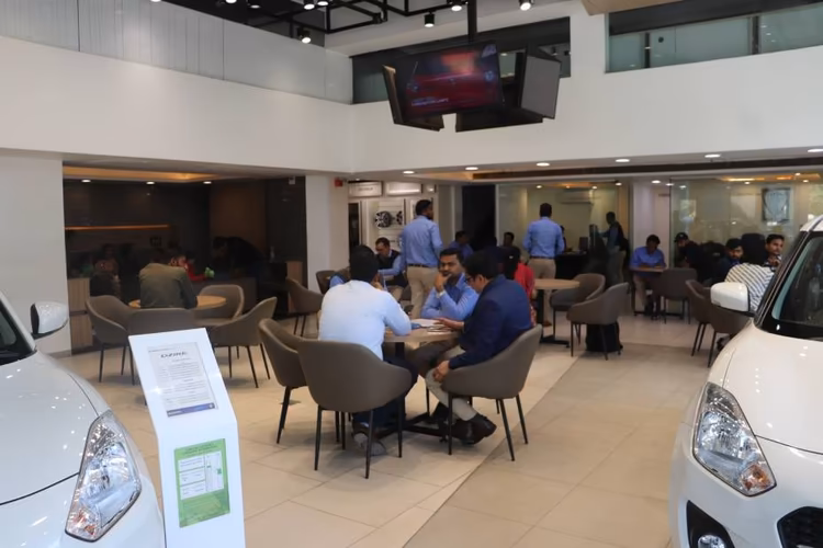 Maruti Showroom Ghaziabad Lounge Area Maruti Showroom Ghaziabad Lounge Area