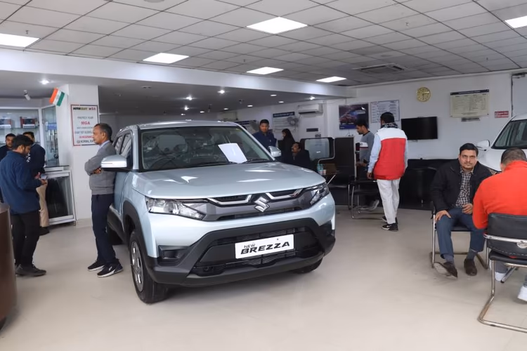 Maruti Showroom Sahibabad Interior Image Maruti Showroom Sahibabad Interior Image