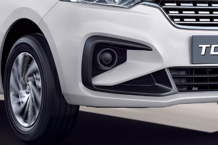 Maruti Ertiga Tour Fog Lamp Maruti Ertiga Tour Fog Lamp