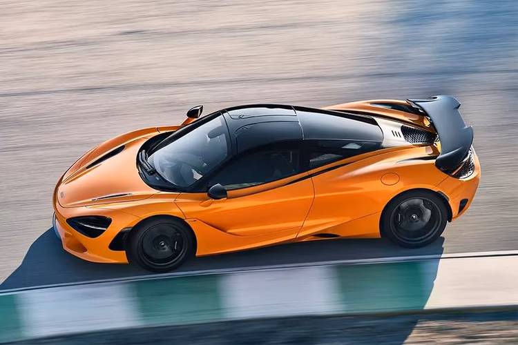 Mclaren 750S Left Right Three Quarter Mclaren 750S Left Right Three Quarter