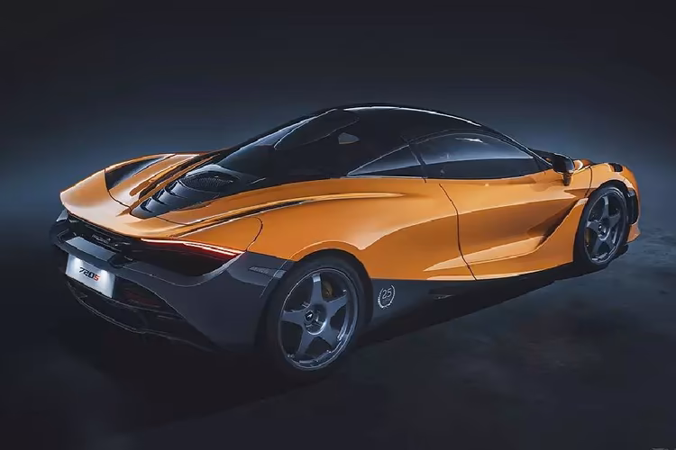 McLaren 720 S Right Side Rear View McLaren 720 S Right Side Rear View