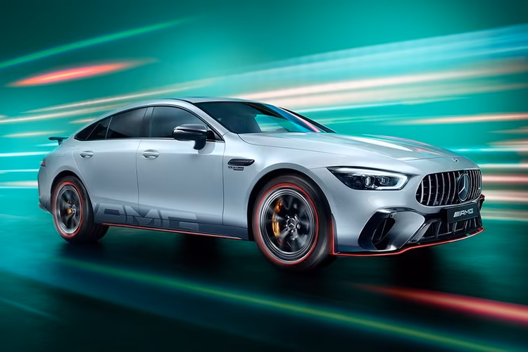 Mercedes-AMG-GT63-S-E_front-right-side Mercedes-AMG-GT63-S-E_front-right-side