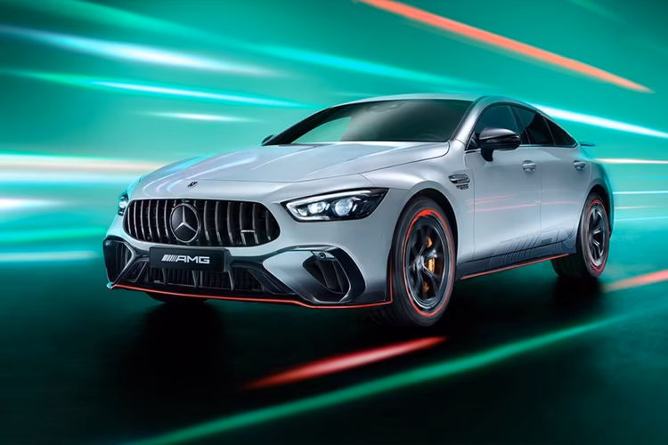 Mercedes-AMG-GT63-S-E_front Mercedes-AMG-GT63-S-E_front