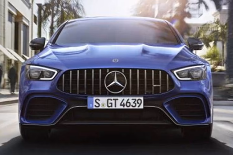Mercedes-Benz AMG GT 63 S 4Matic Plus Front View Mercedes-Benz AMG GT 63 S 4Matic Plus Front View
