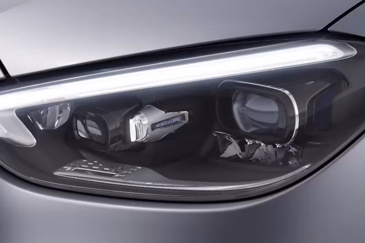 Mercedes-Benz C-Class Headlight Mercedes-Benz C-Class Headlight