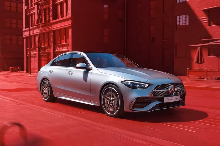 Mercedes-Benz C-Class Right Front Three Quarter Mercedes-Benz C-Class Right Front Three Quarter