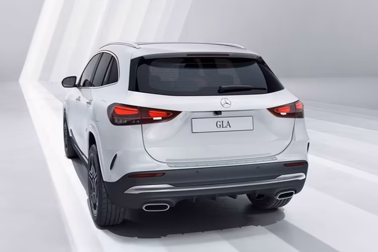 Mercedes Benz GLA Rear View Mercedes Benz GLA Rear View